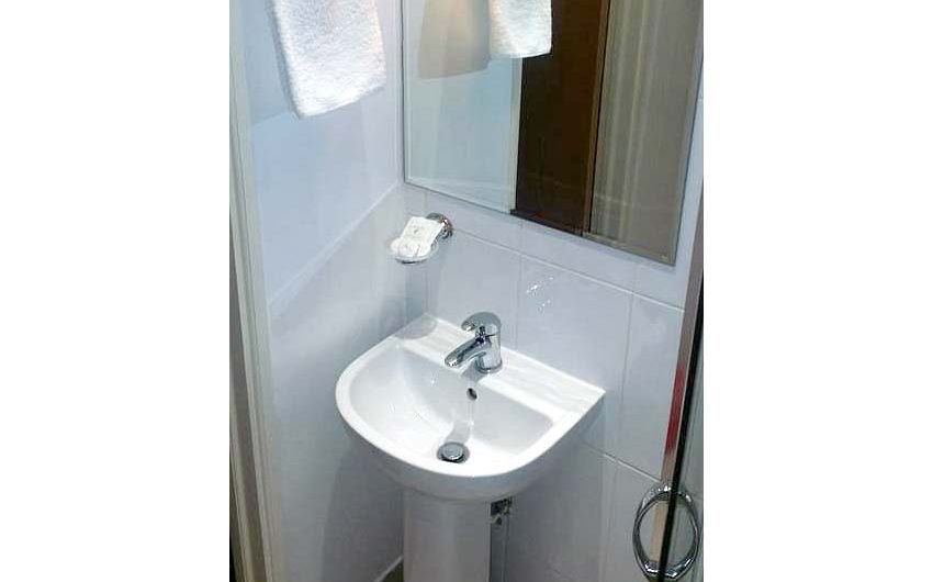Bathroom at Arriva Hotel