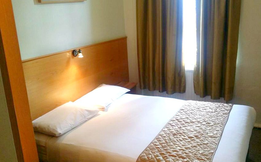 Double room at Arriva Hotel